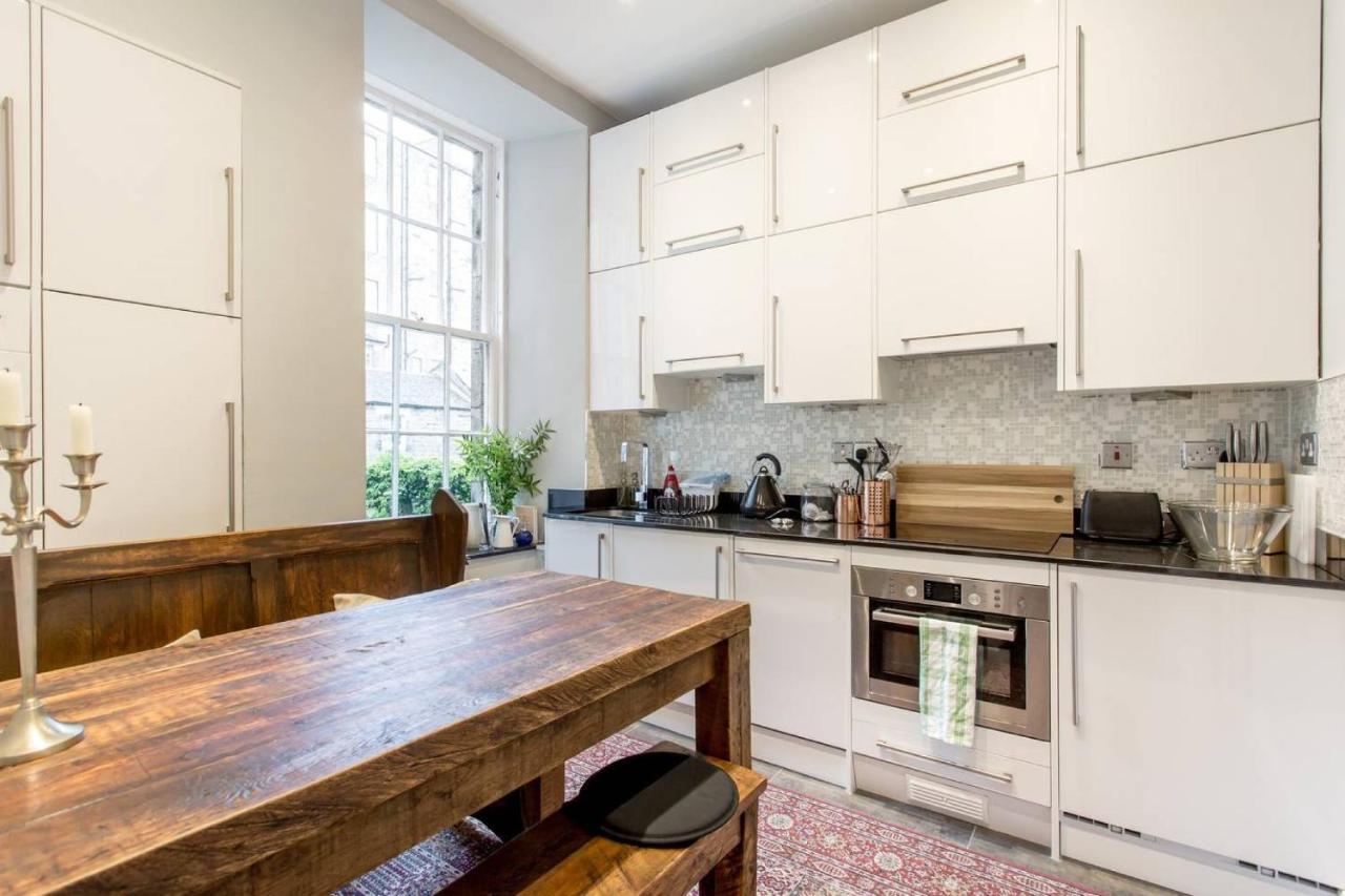 Joivy Converted Flat In Historic Building In New Town EDI Exterior foto