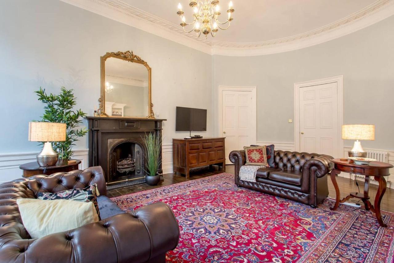 Joivy Converted Flat In Historic Building In New Town EDI Exterior foto