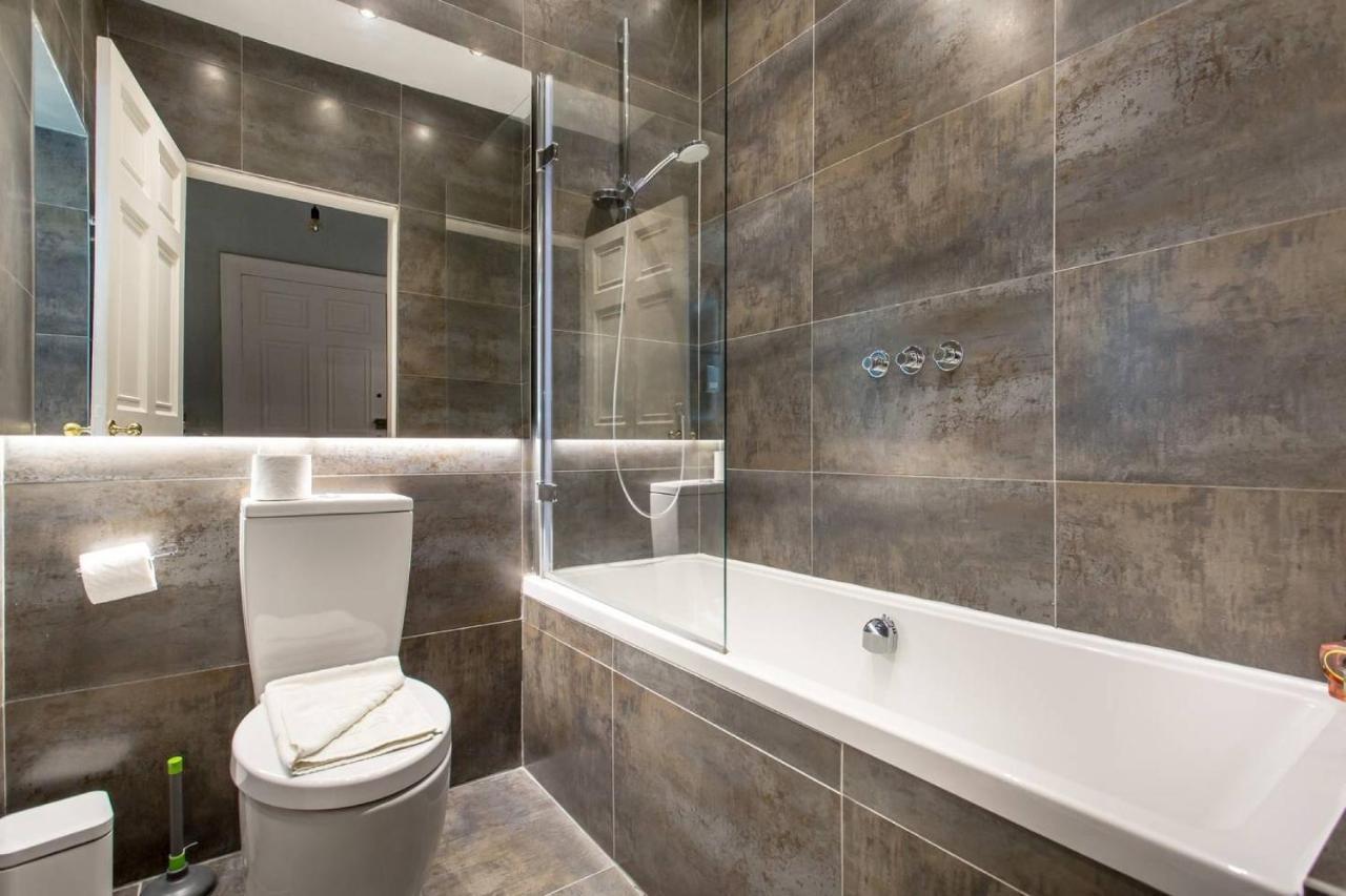 Joivy Converted Flat In Historic Building In New Town EDI Exterior foto