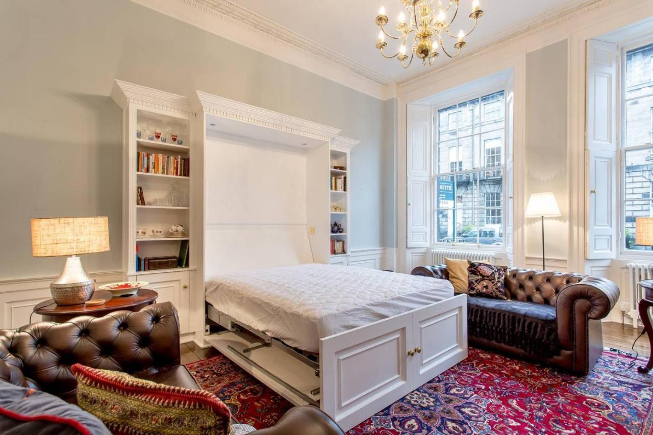 Joivy Converted Flat In Historic Building In New Town EDI Exterior foto